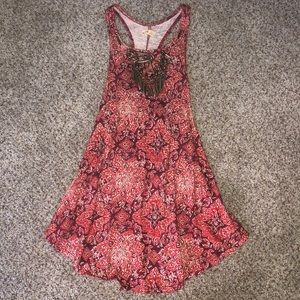 Top with Neckline Accessory!!